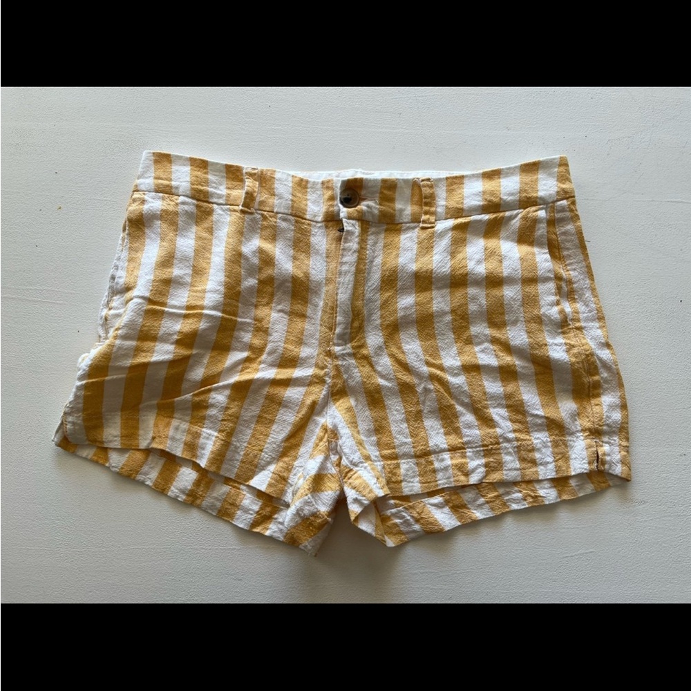 Old Navy Yellow and White Bermudas with Classic Style